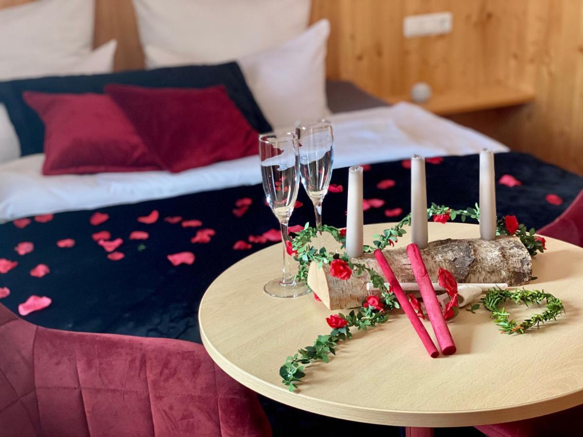 Hotel Wilder Mann Feuchtwangen Kültér fotó