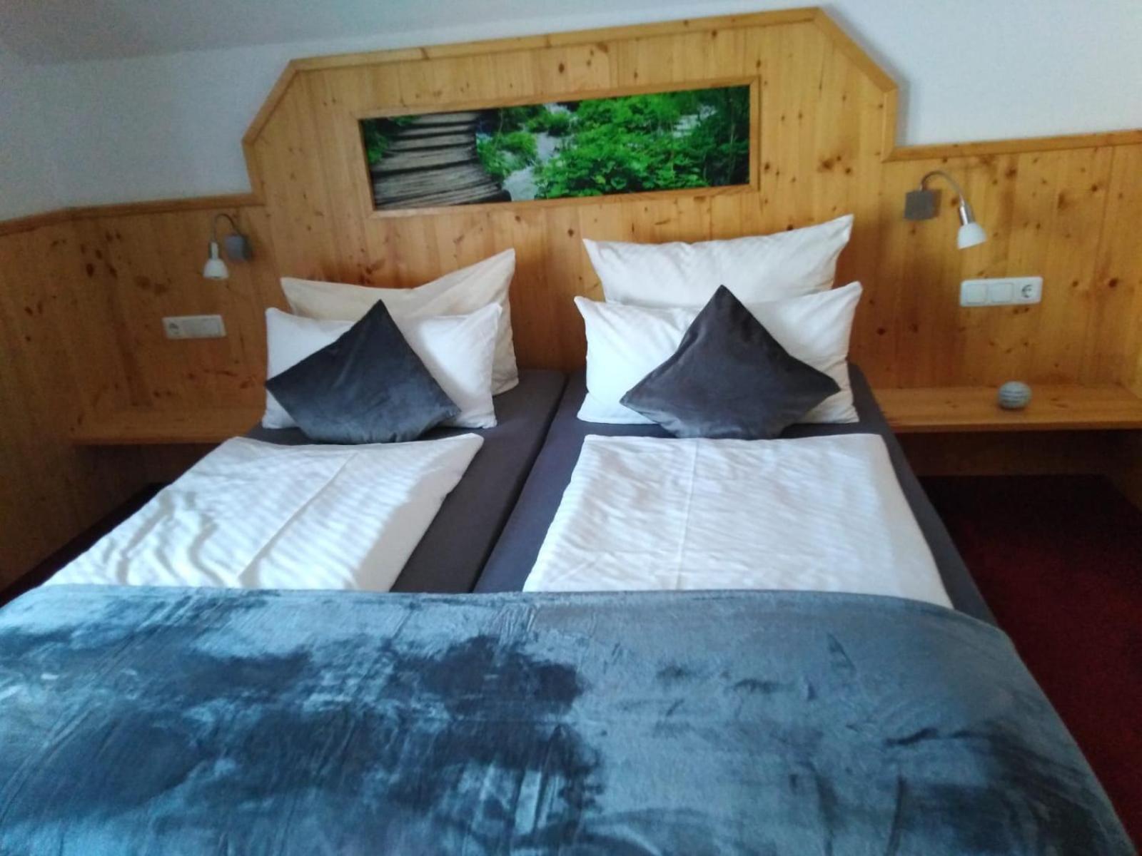 Hotel Wilder Mann Feuchtwangen Kültér fotó