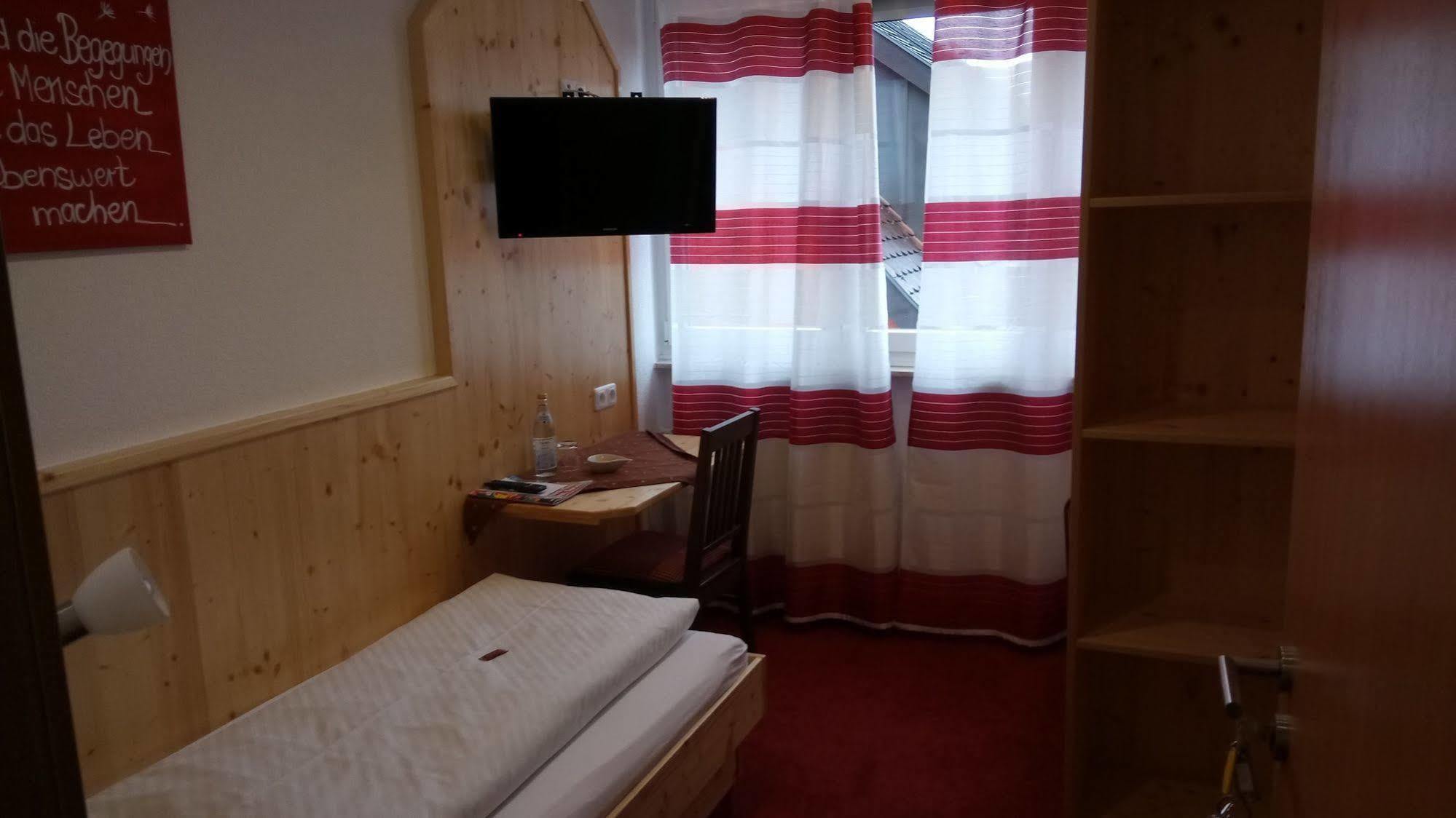 Hotel Wilder Mann Feuchtwangen Kültér fotó